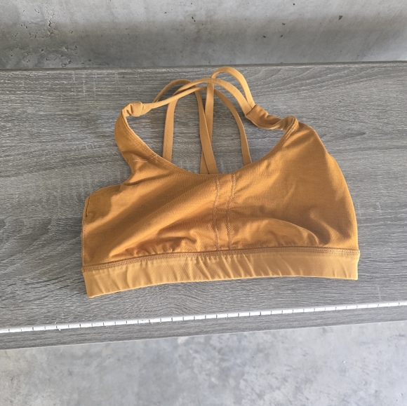 Lululemon Size 4 Mustard Yellow Top Size 4 - Picture 3 of 5
